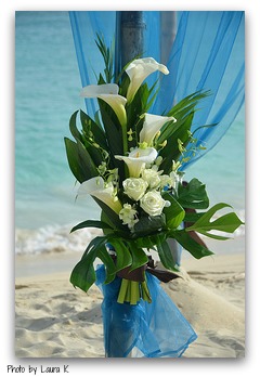beach wedding flowers beach-wedding-flowers