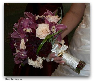 orchid-and-rose-bridal-bouquet